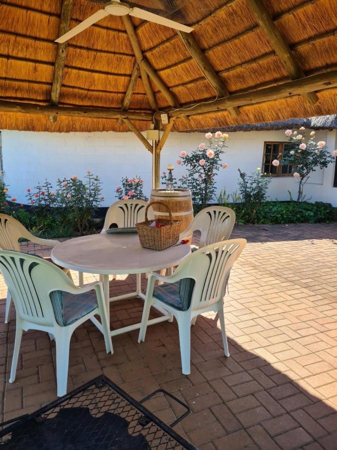 Piccadilly Farm Cottages Lions River Bagian luar foto