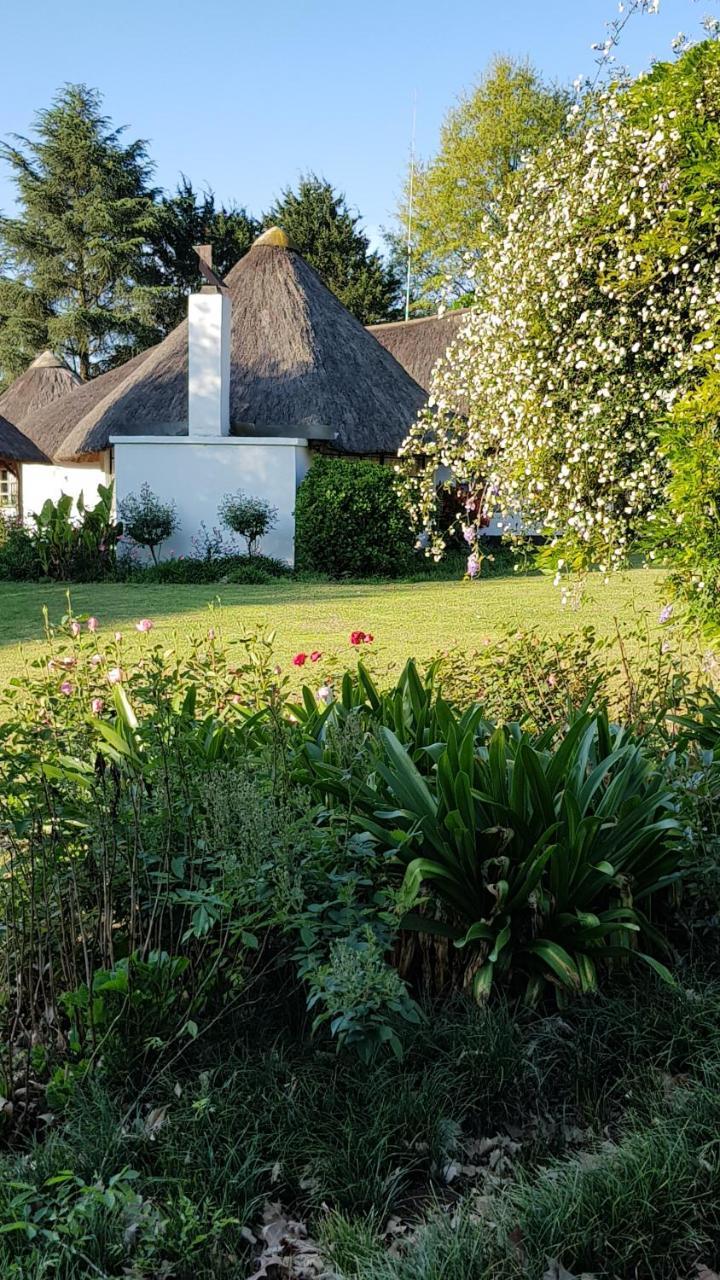 Piccadilly Farm Cottages Lions River Bagian luar foto